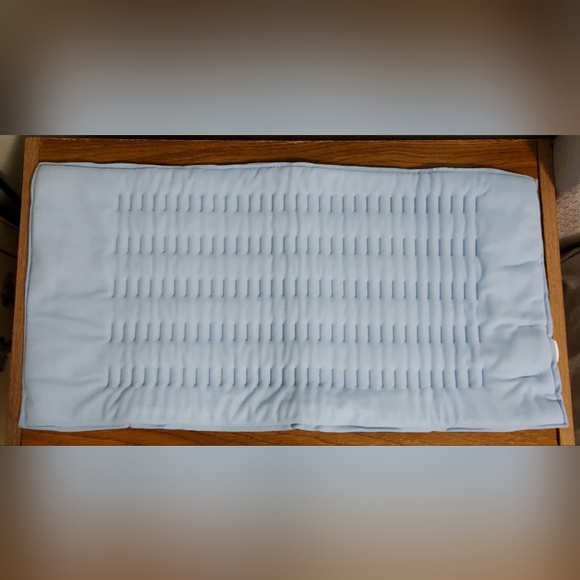 MaxHeat by SoftHeat, washable heating pad. New in Box. - Picture 4 of 15